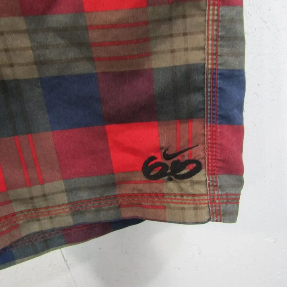 NIKE 6.0 Men's Size 33 Plaid Board Shorts Swim Trunks Red Blue Khaki 10